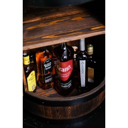 Barek beczka Bonanza Wood – półka na alkohol w środku